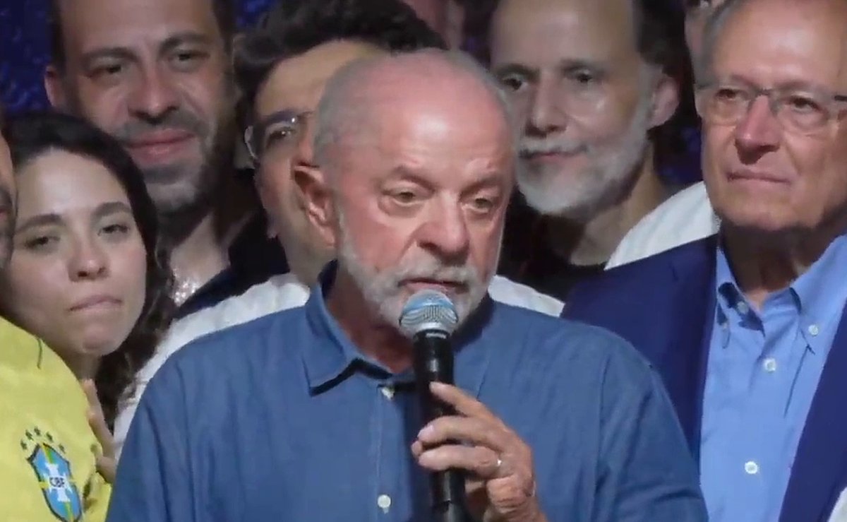 Lula chama adversário de representante genuíno do milicianismo no discurso da vitória