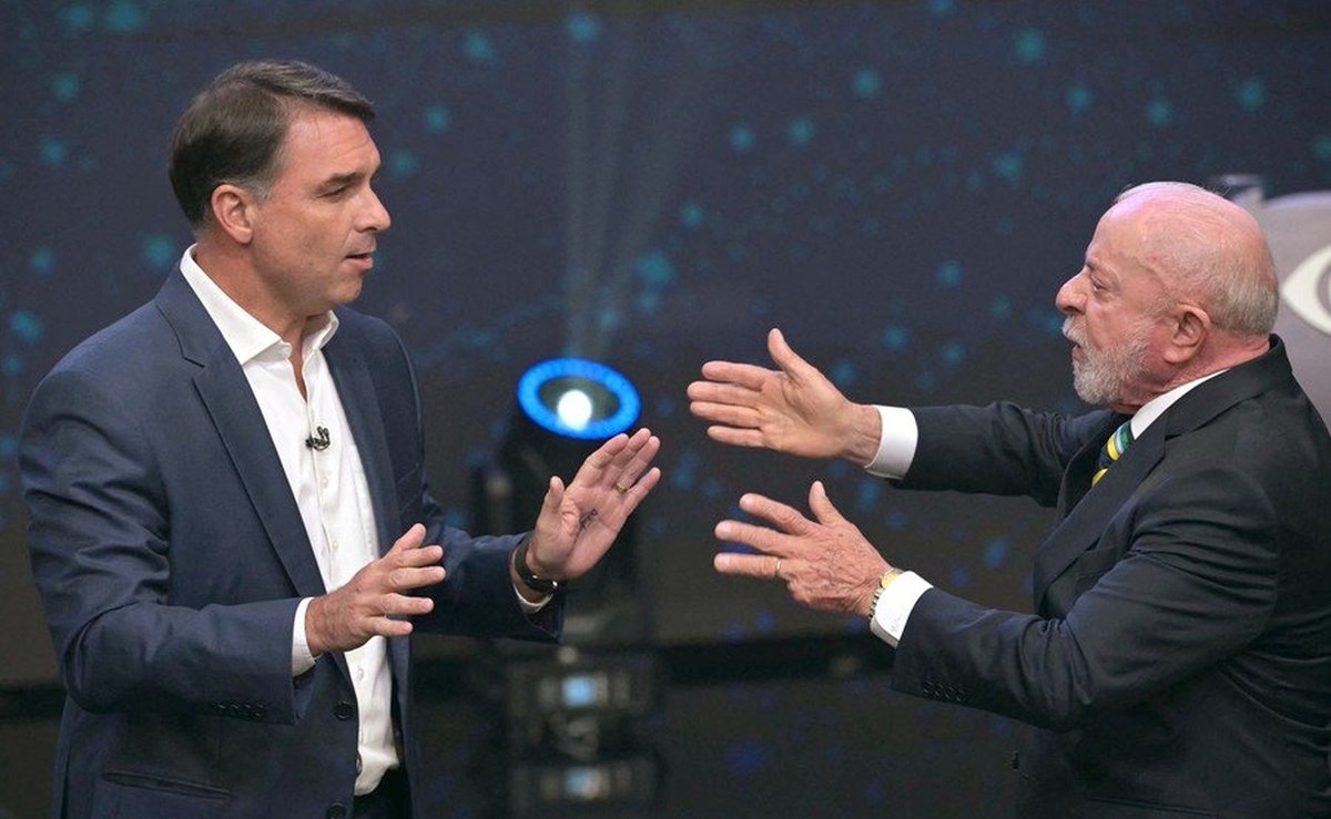 Após avaliações negativas sobre debate, Lula grava vídeo e diz que se sentiu “muito incomodado”