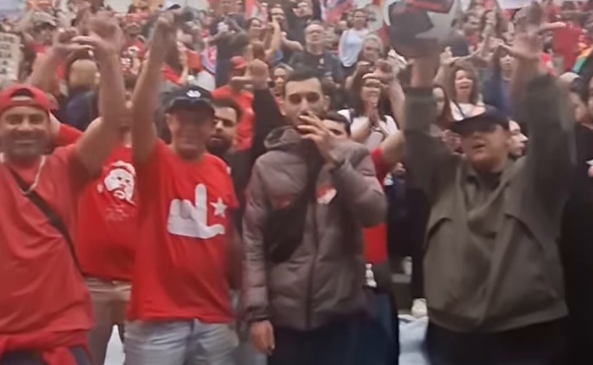 Motoboys gravam vídeo em ato pró-Lula e dizem que “os motoca tão na resistência também” em Florianópolis