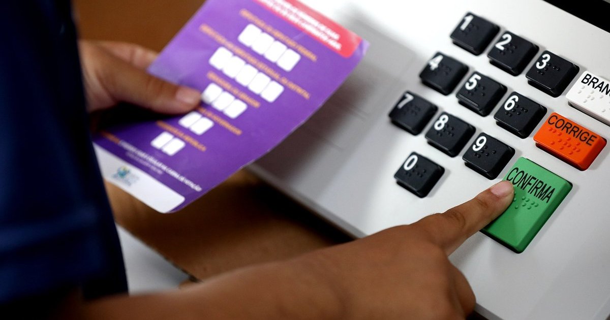 TSE diz que falha de 50 minutos na divulgação dos votos para presidente não afetou apuração e nega fraude